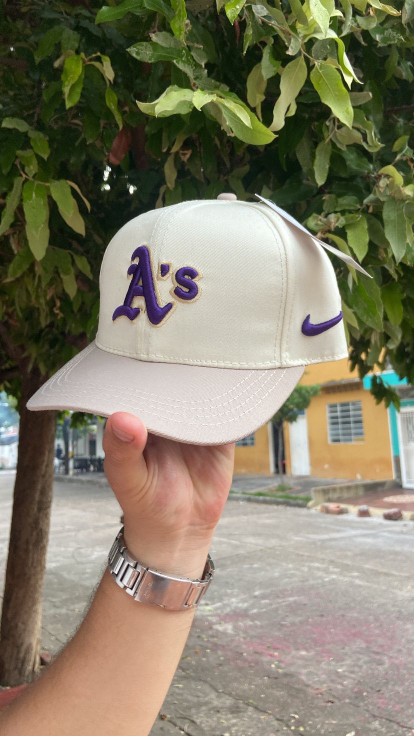 Gorra MLB Curva Importada – Estilo y Actitud